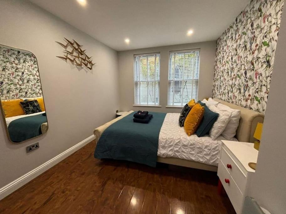 Apartamento 3 Mins Walk, 2pm Check-in, Private Garden. Bournemouth
